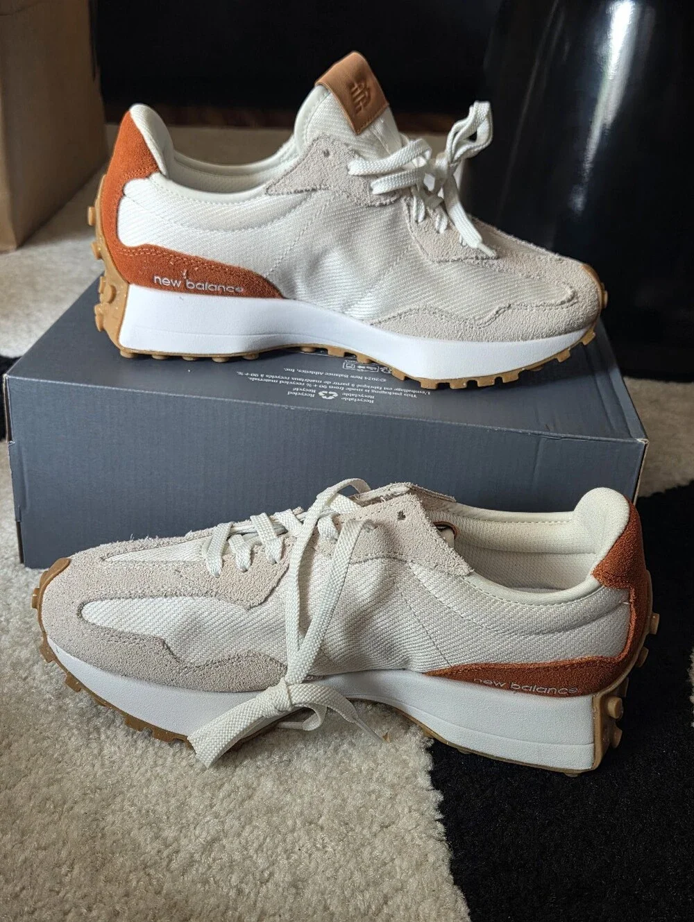 NEW BALANCE LIFESTYLE 327 SNEAKER
